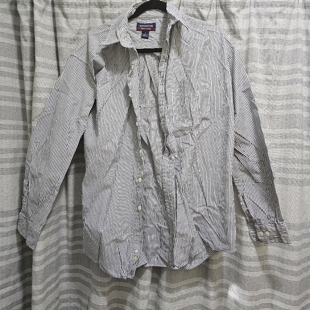 Vintage Men's Augusta Navy and White Long Sleeve Button Down Dress Shirt